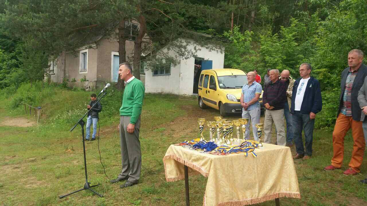 Чемпіонат зі стрибків з трампліна та лижного двоборства